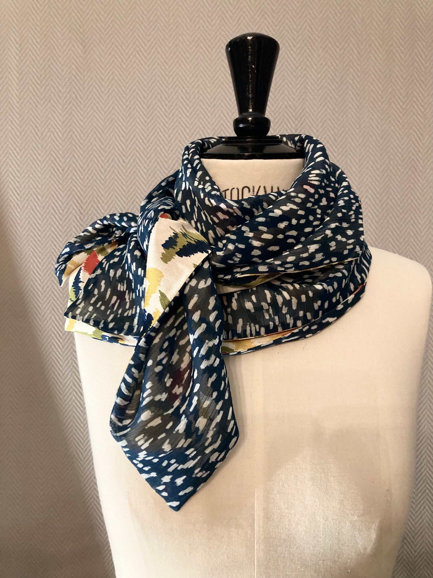 BELLES FILLES foulard